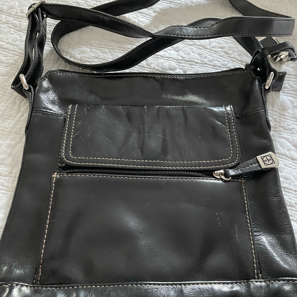Gia Crossbody Leather Bag